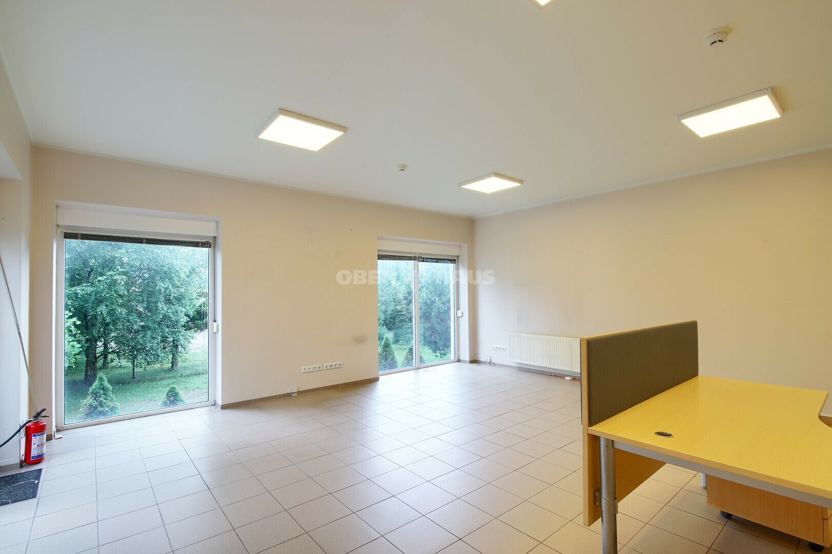 Office Premises for rent Vilniuje, Karoliniškėse – image 3