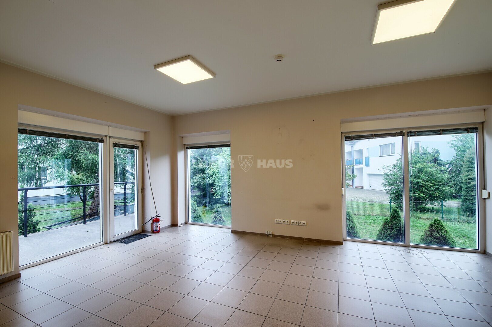 Office Premises for rent Vilniuje, Karoliniškėse – image 6