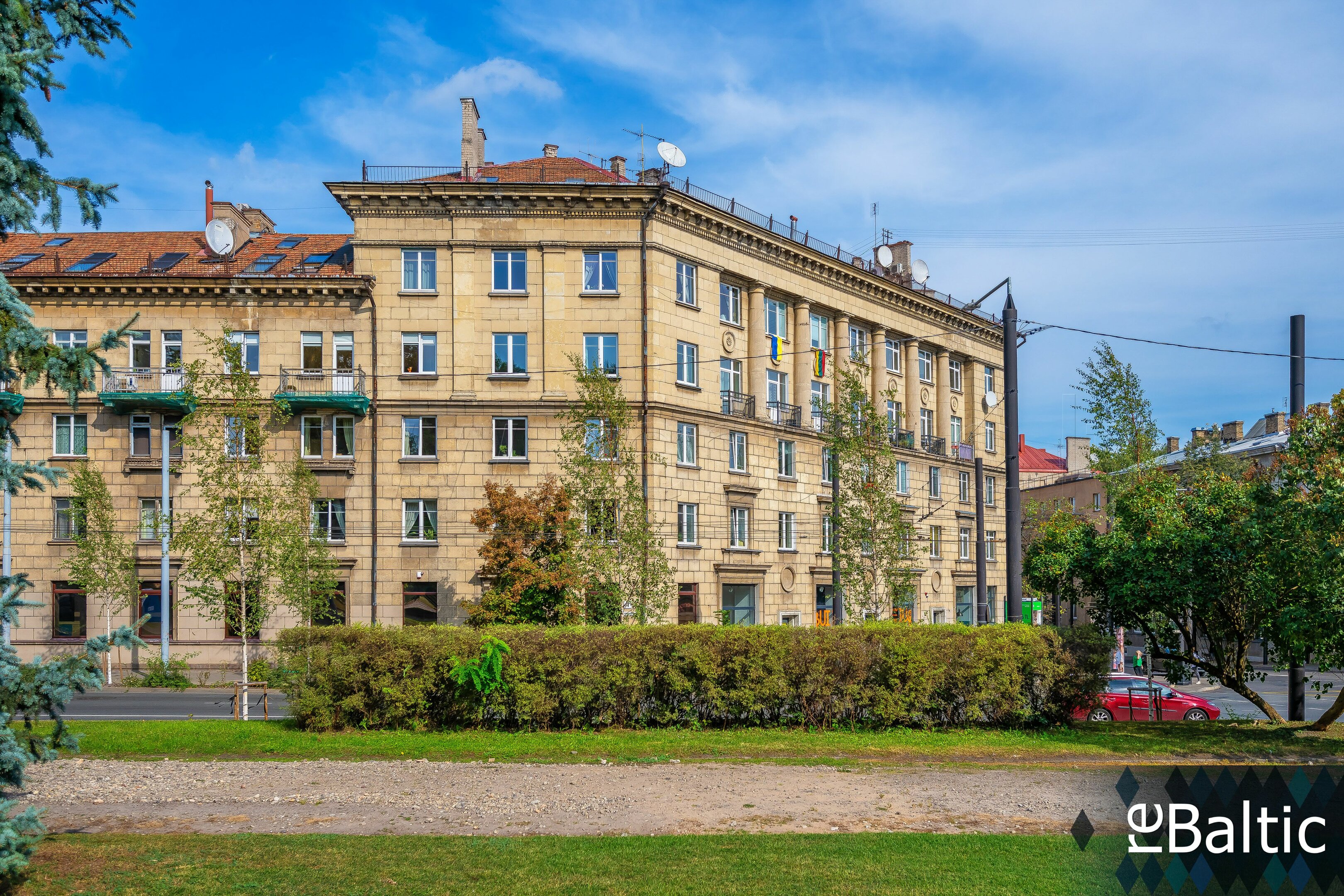 Listing image