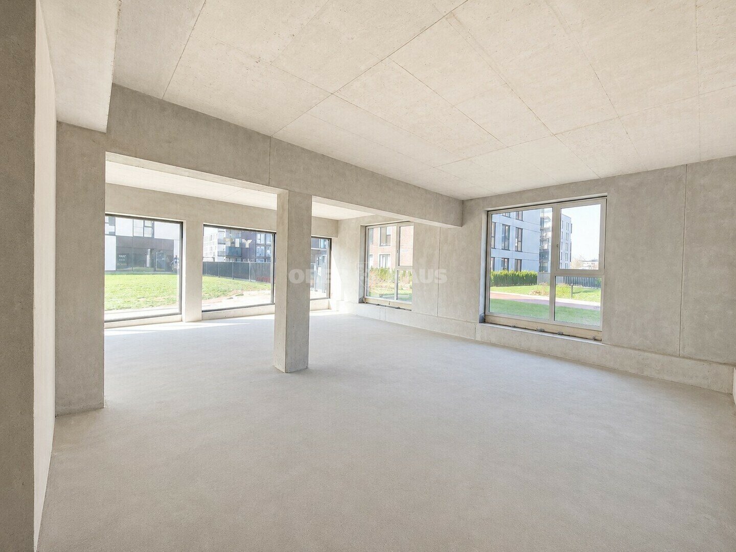 For sale Commercial/service premises Vilniuje, Šnipiškėse – image 4