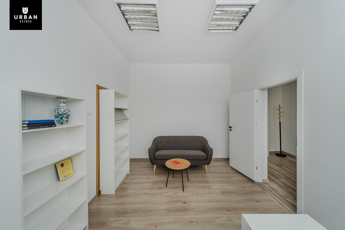 For sale Office premises Kaune, Senamiestyje, Laisvės al. – image 5