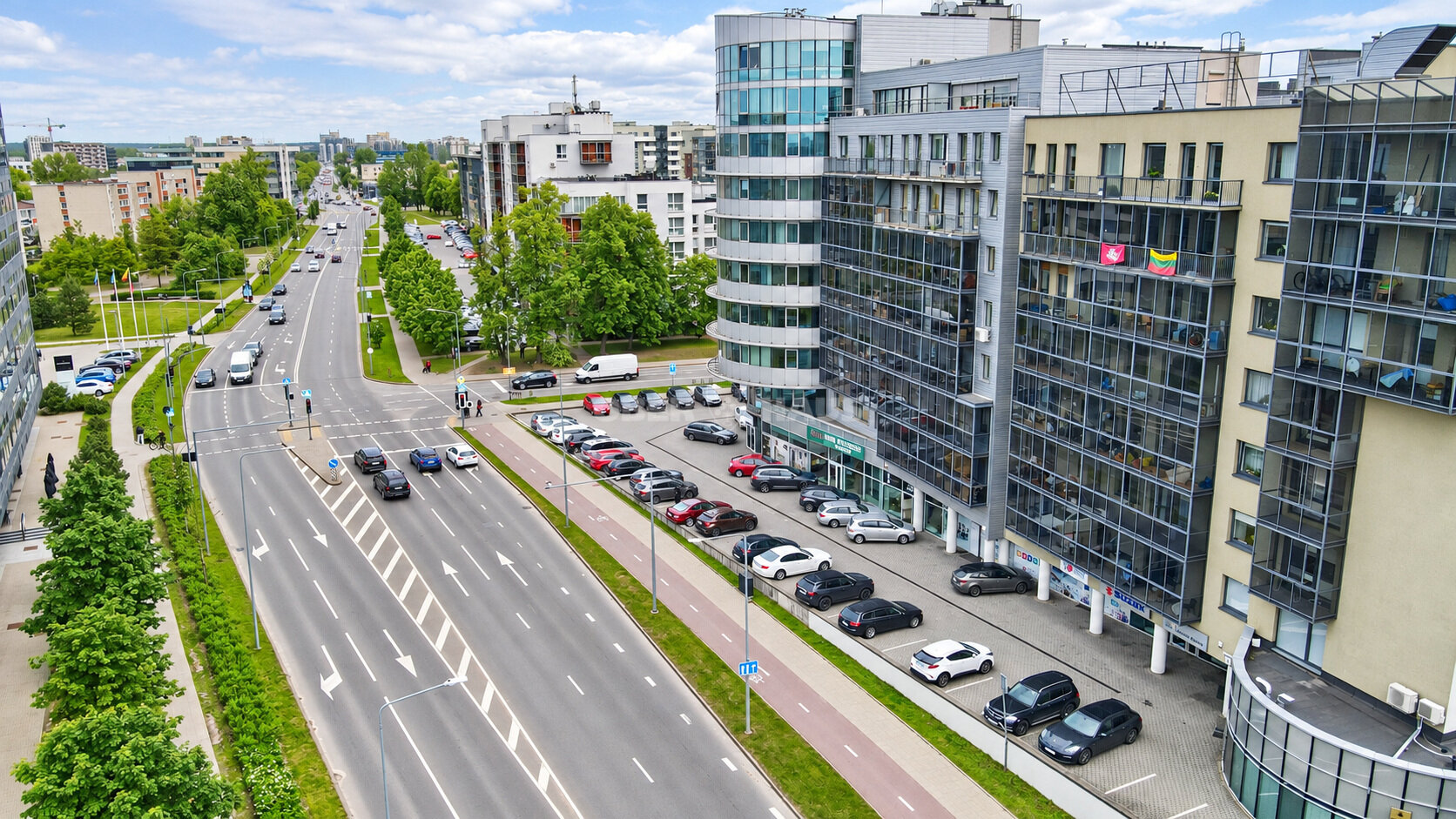 Продаётся Торговое/сервисное помещения Vilniuje, Šiaurės miestelis, Ulonų g. – изображение 3