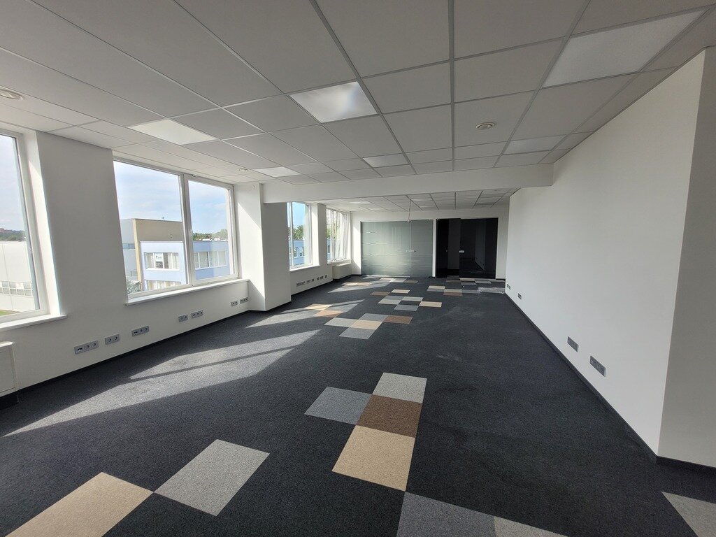 Office Premises for rent Vilniuje, Žirmūnuose, Žirmūnų g. – image 1
