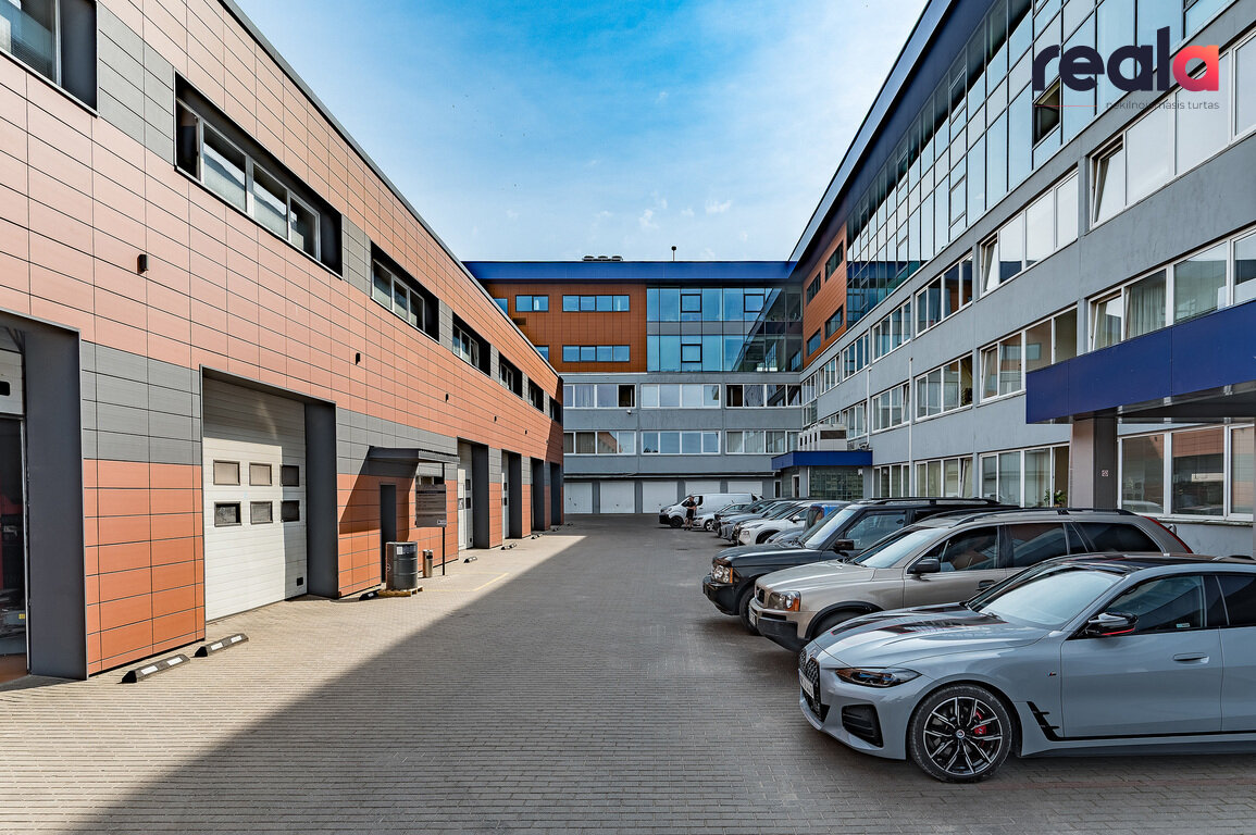 Office / Storage / Commercial/service Premises for rent Vilniuje, Žirmūnuose, Kareivių g. – image 1