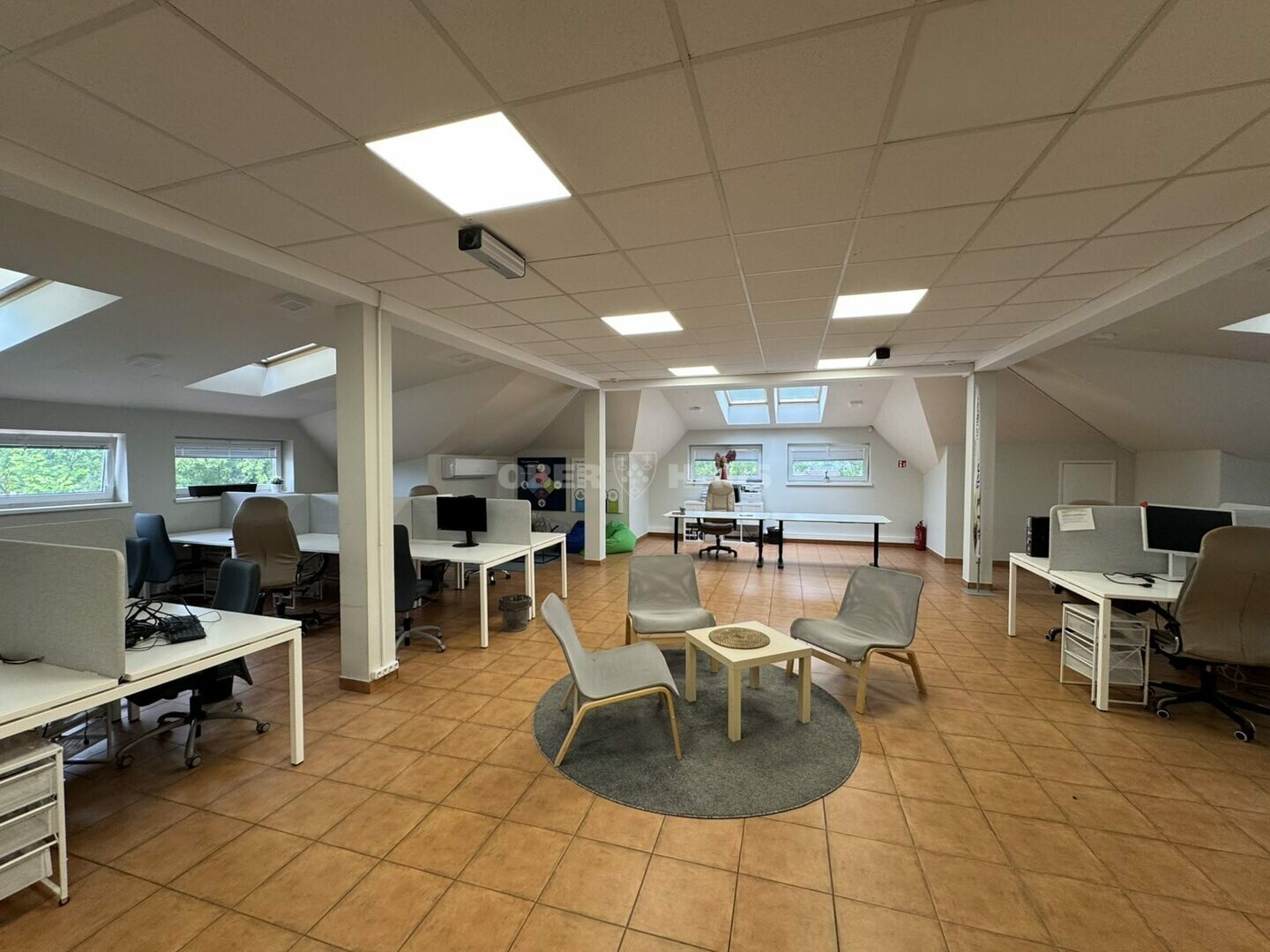 Prekybos ir paslaugų Patalpų nuoma Panevėžyje, Centre, J. Urbšio g. – nuotrauka 4
