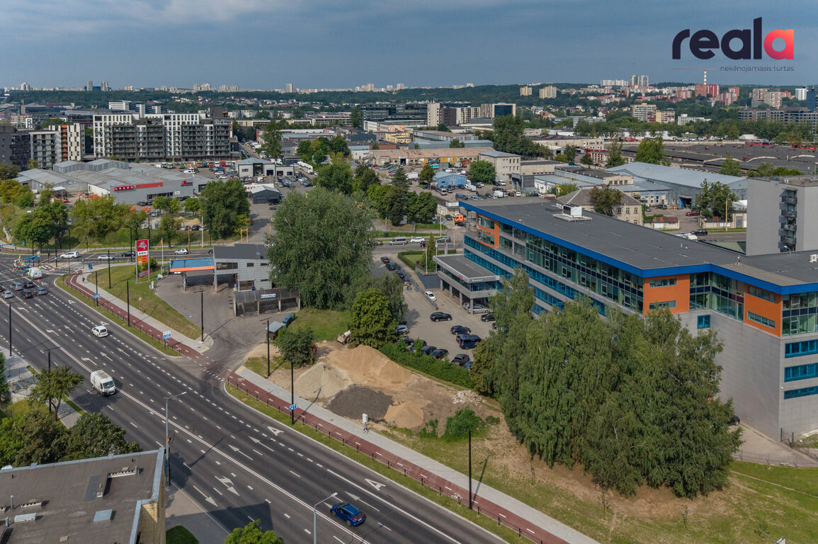 Office / Other Premises for rent Vilniuje, Žirmūnuose, Kareivių g. – image 1