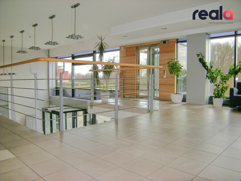 Office Premises for rent Vilniuje, Baltupiuose, Kalvarijų g. – image 1