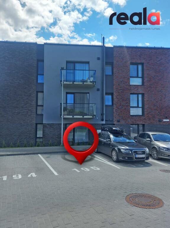 Garage Vilniuje, Buivydiškėse, Helsinkio g. – image 2