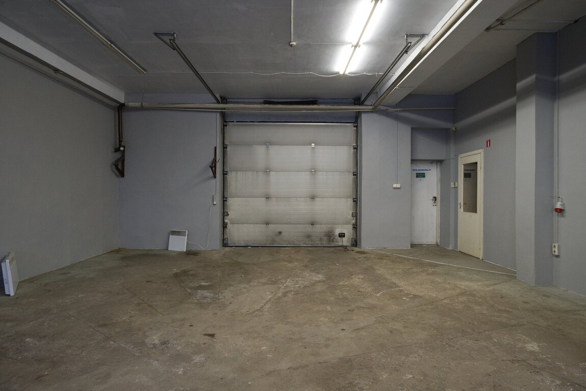 Garage Vilniuje, Šnipiškėse, Žalgirio g. – image 4