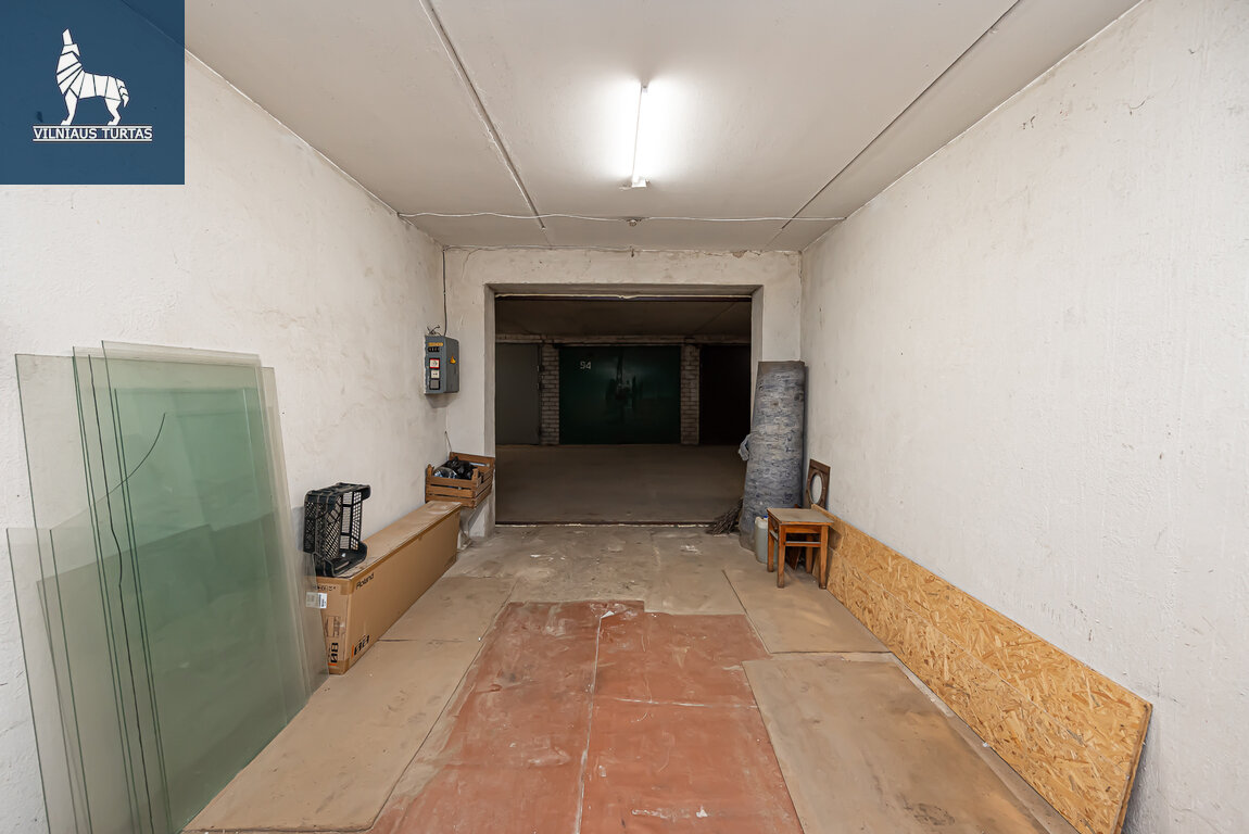 Garage Vilniuje, Justiniškėse, Taikos g. – image 4