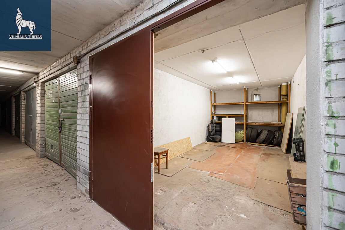 Garage Vilniuje, Justiniškėse, Taikos g. – image 5