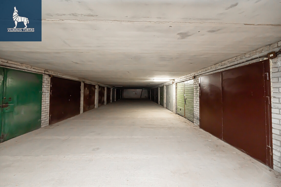 Garage Vilniuje, Justiniškėse, Taikos g. – image 6
