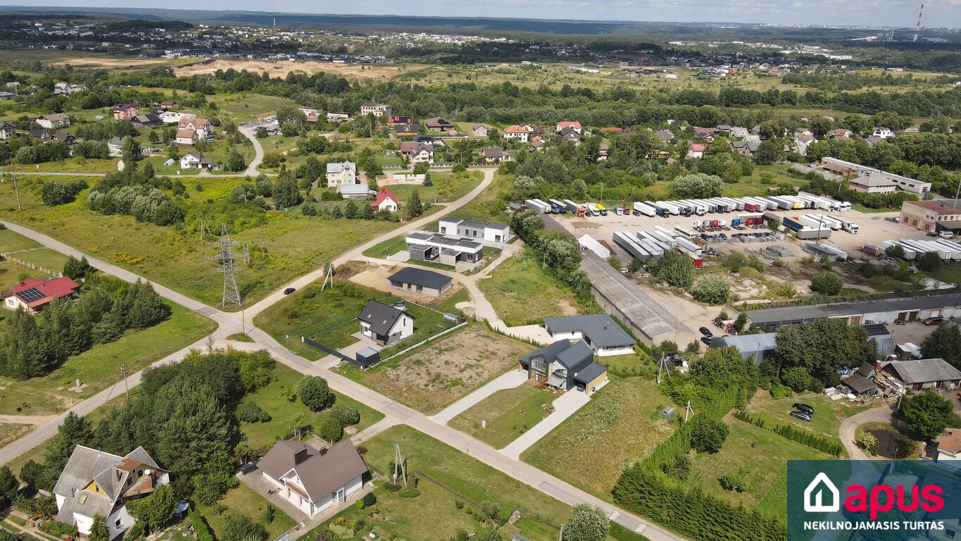 Land Vilniuje, Trakų Vokė, Vilkiškės g. – image 4