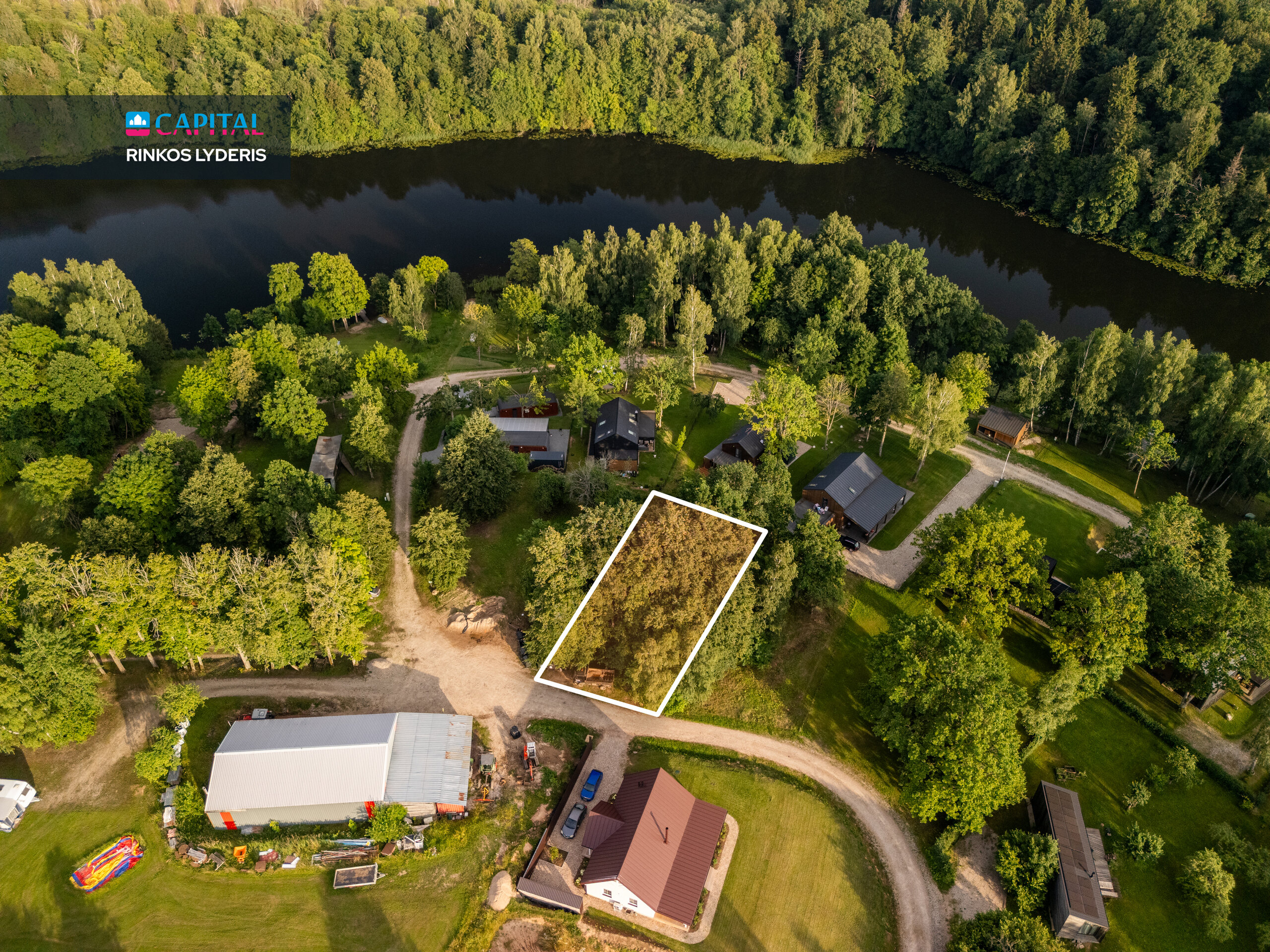 Sklypas Molėtų rajono sav., Žalvariuose – nuotrauka 3