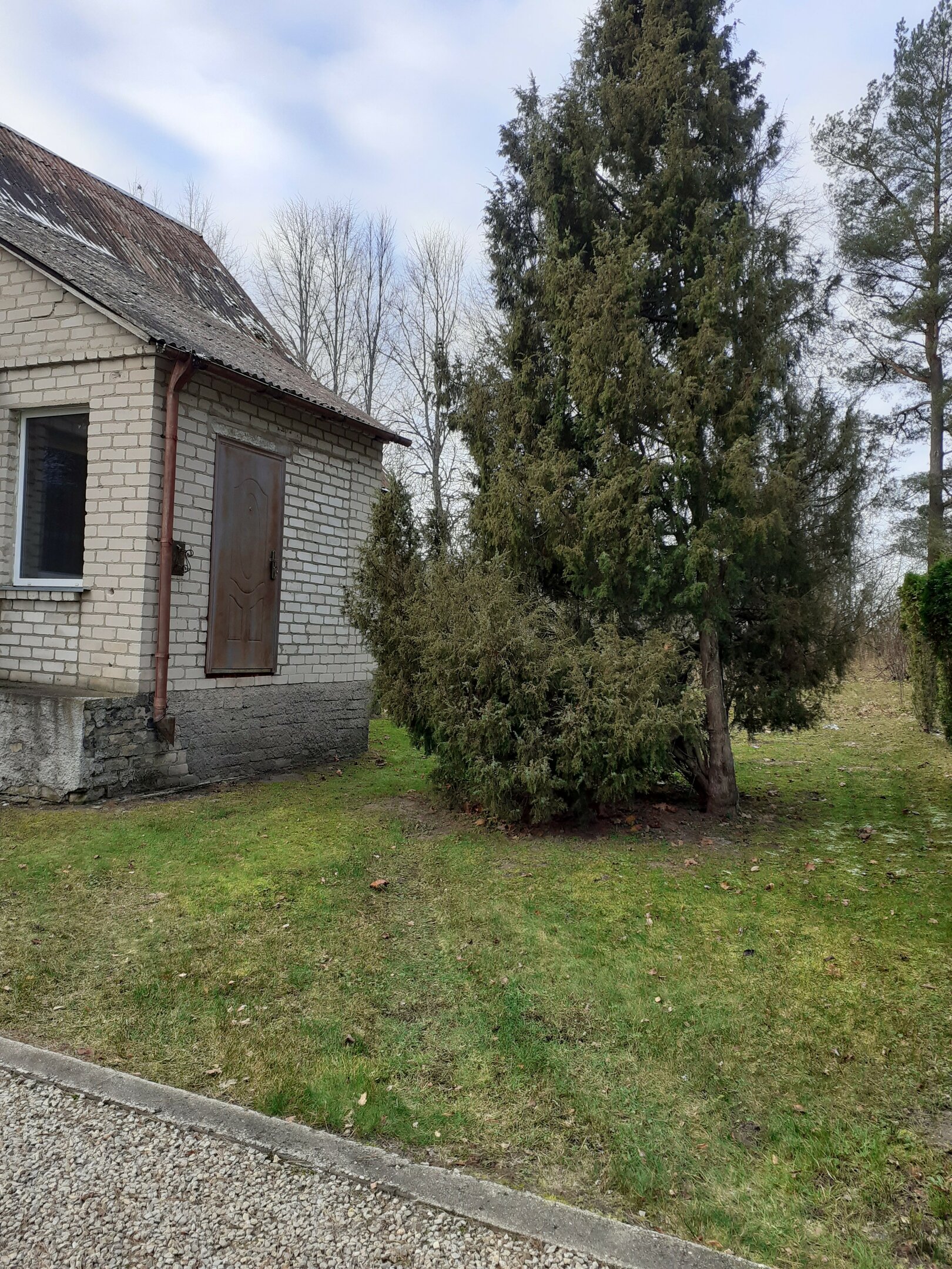 Gyvenamojo namo dalis Kelmės rajono sav., Tytuvėnuose, Kalnų g. – nuotrauka 5
