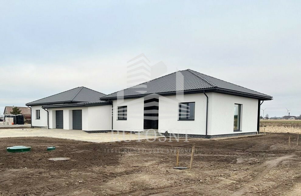Sublokuotas namas Kretingos rajono sav., Kiauleikiuose – nuotrauka 5