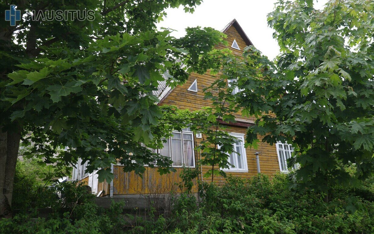 House Anykščių rajono sav., Anykščiuose, Ukmergės g. – image 3