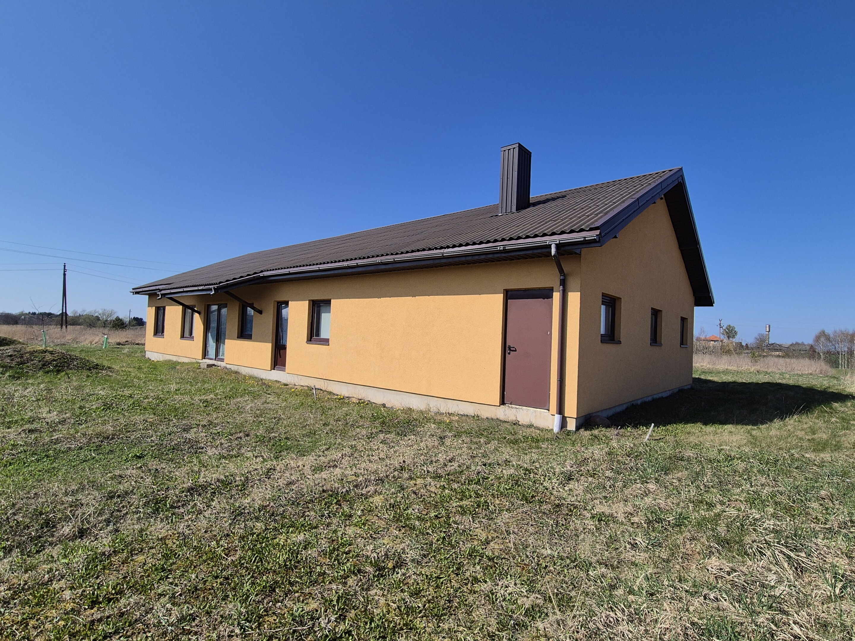 Gyvenamasis namas Akmenės rajono sav., Akmenėje, Akmenupio g. – nuotrauka 3