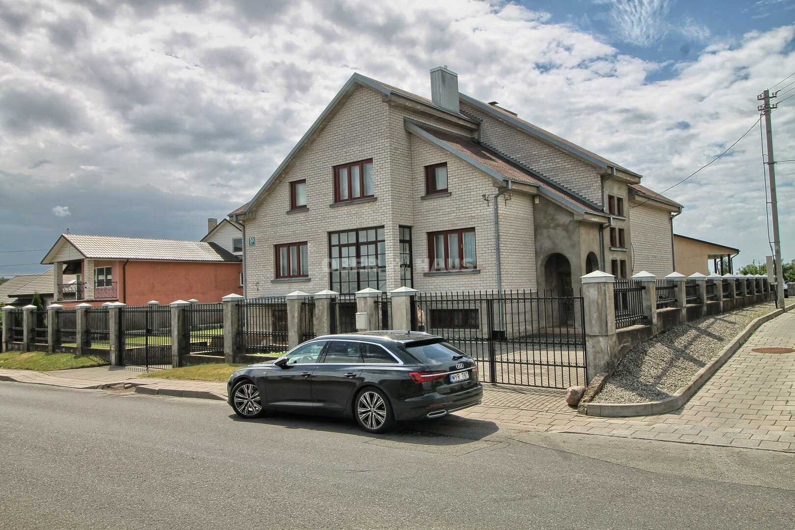 Listing image