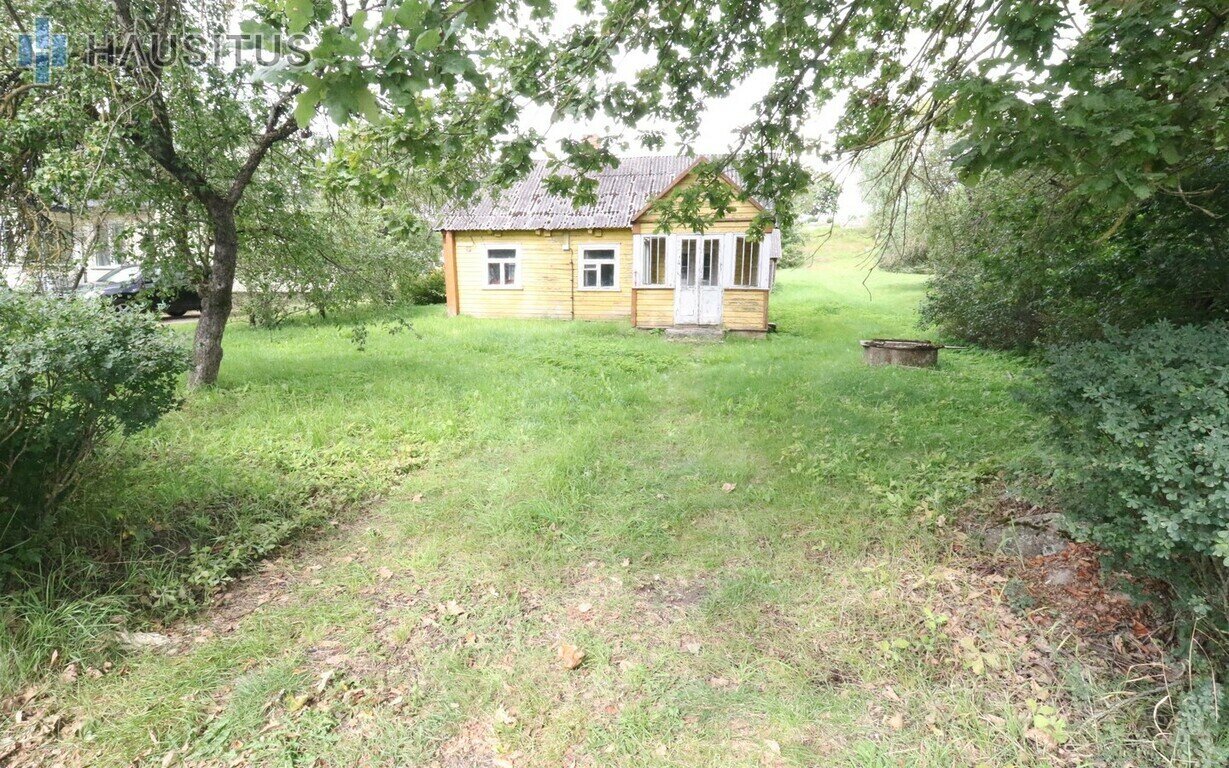 Дом Anykščių rajono sav., Kavarske, J. Tumo-Vaižganto g. – изображение 4