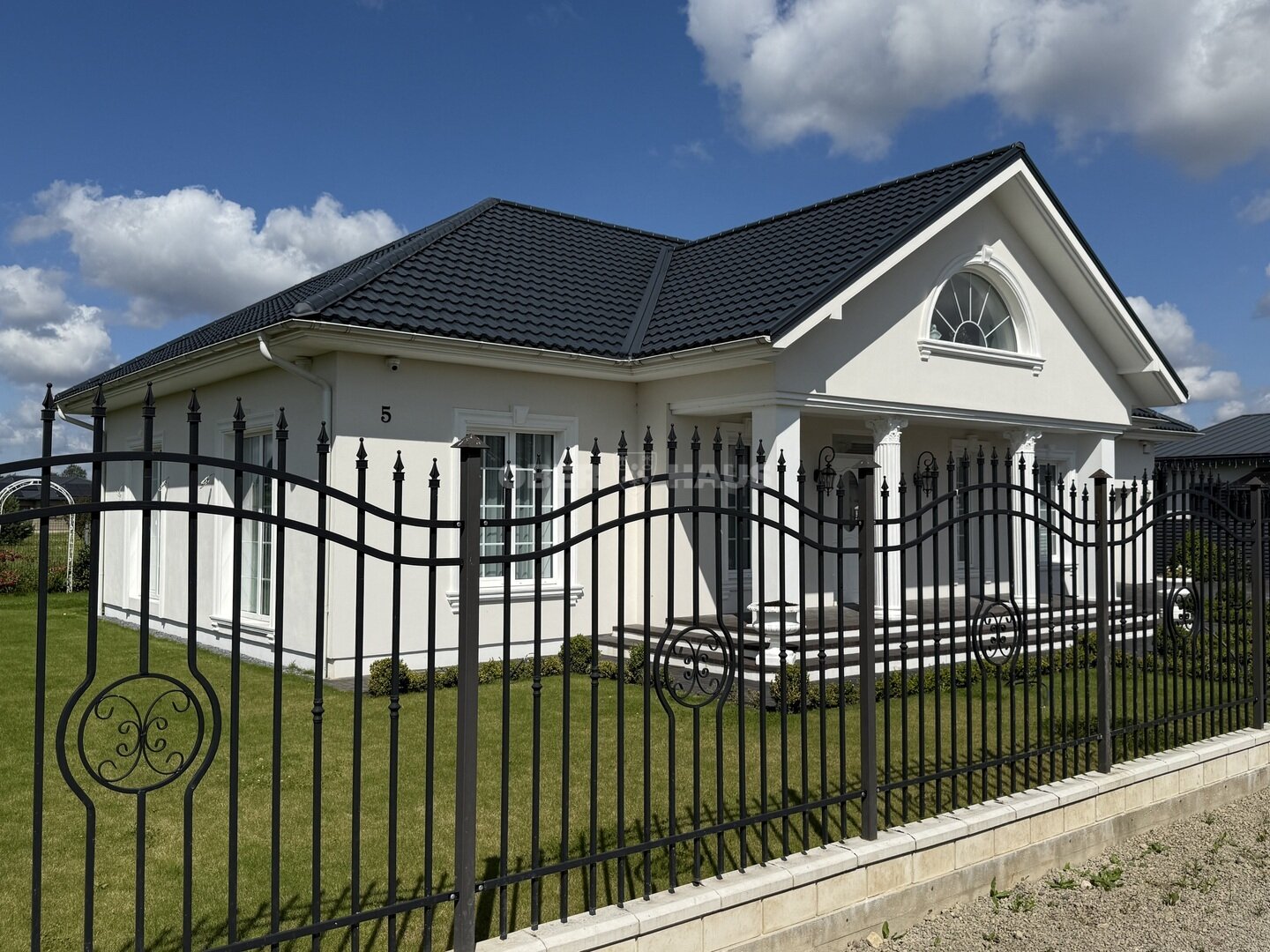 Дом Šiauliuose, Medelyne – изображение 6