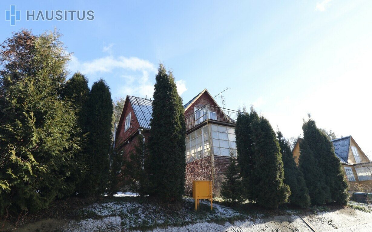 House Anykščių rajono sav., Anykščiuose, Kosmonautų g. – image 1