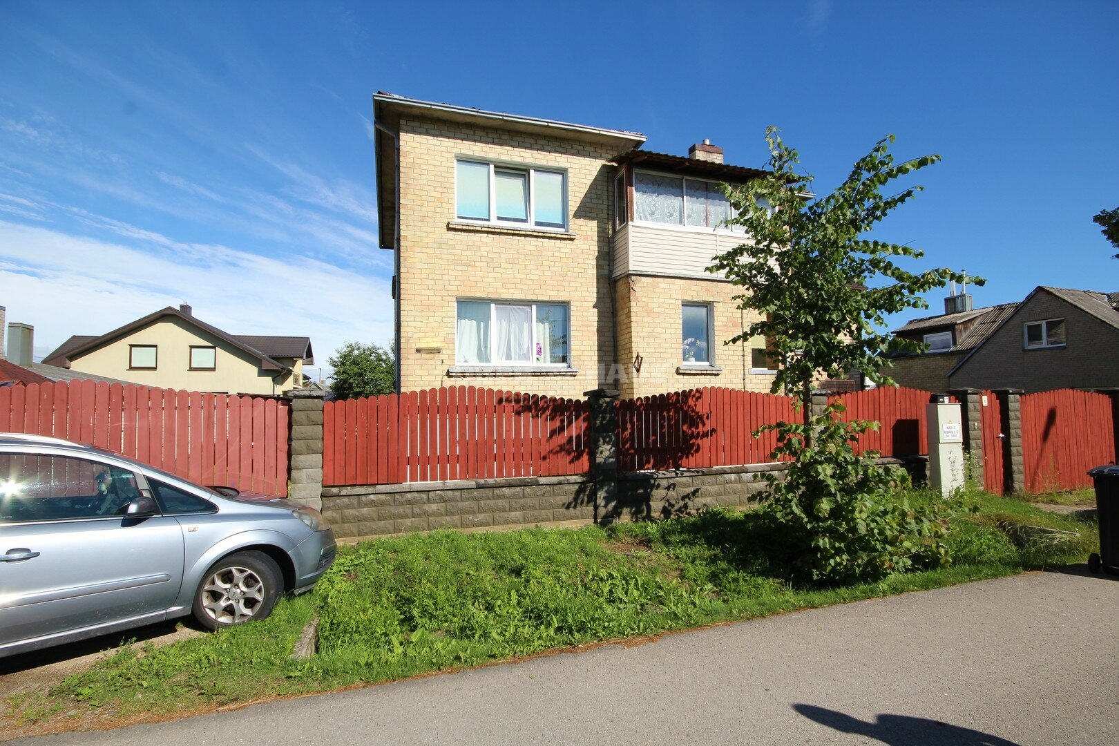 Listing image
