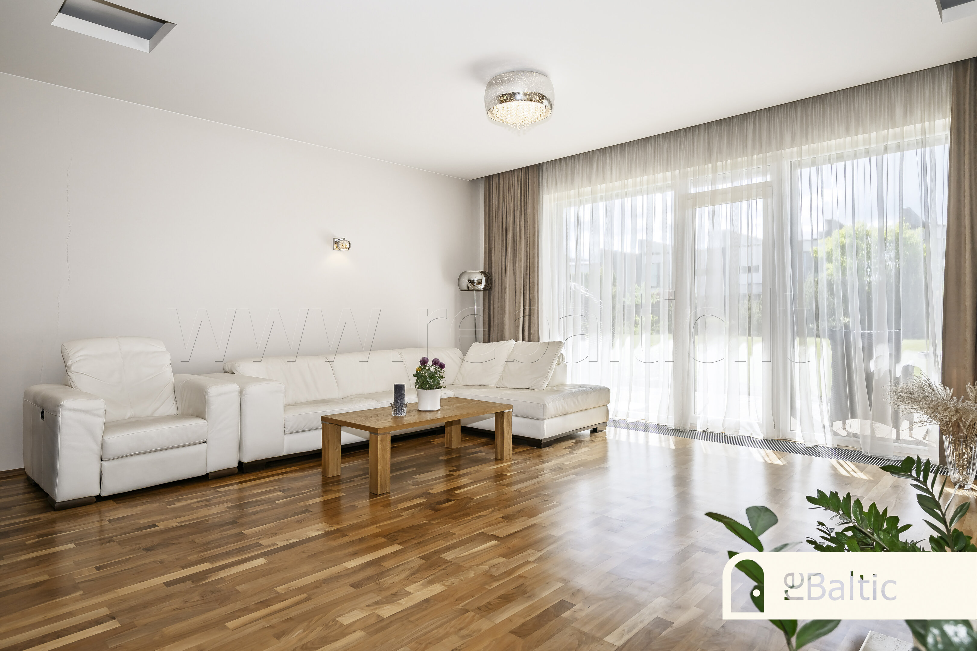 Gyvenamojo namo dalis Vilniaus r. sav., Bendoriuose, Motiejaus Valančiaus g. – nuotrauka 6