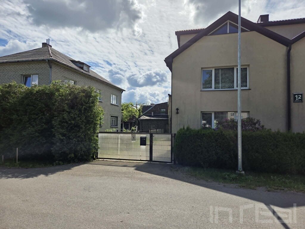 Gyvenamojo namo dalis Šiauliuose, Centre, Birštono g. – nuotrauka 4