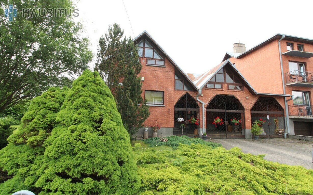 Part of house Panevėžyje, Rožėse, Įstro g. – image 1