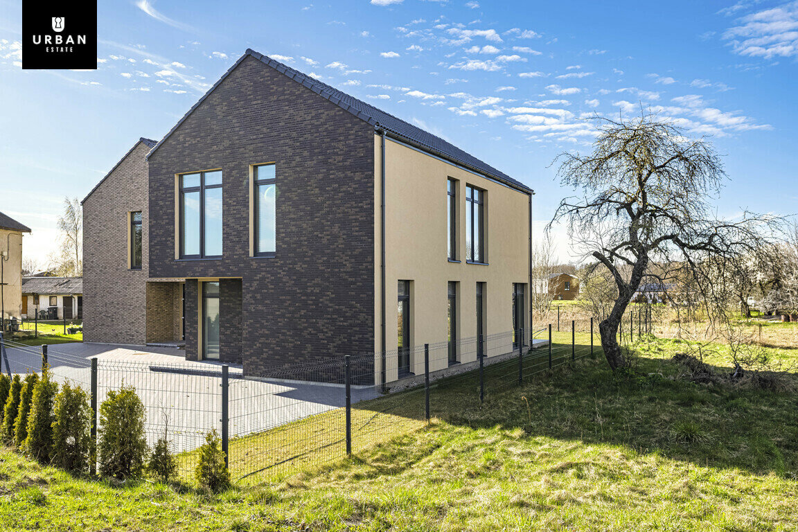 House Vilniuje, Balsiuose, Krakiškių g. – image 4