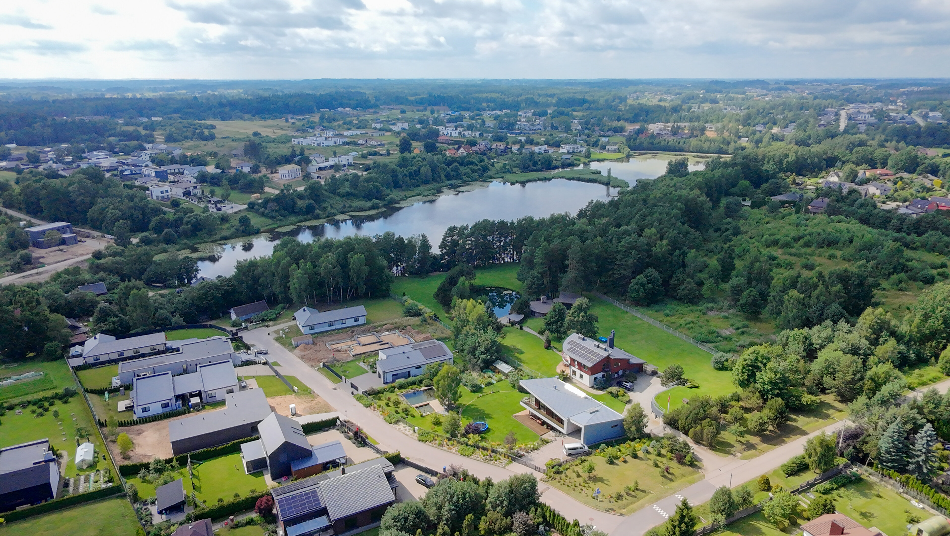 Gyvenamasis namas Vilniuje, Tarandėje, Antežerių g. – nuotrauka 2