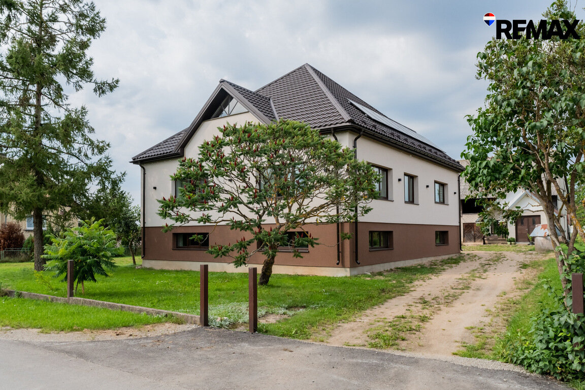 Gyvenamasis namas Šiaulių rajono sav., Lukšiuose – nuotrauka 1
