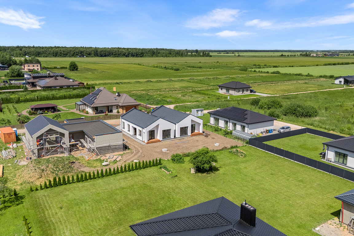 Sublokuotas namas Šiaulių rajono sav., Vinkšnėnuose, Griežlės g. – nuotrauka 4