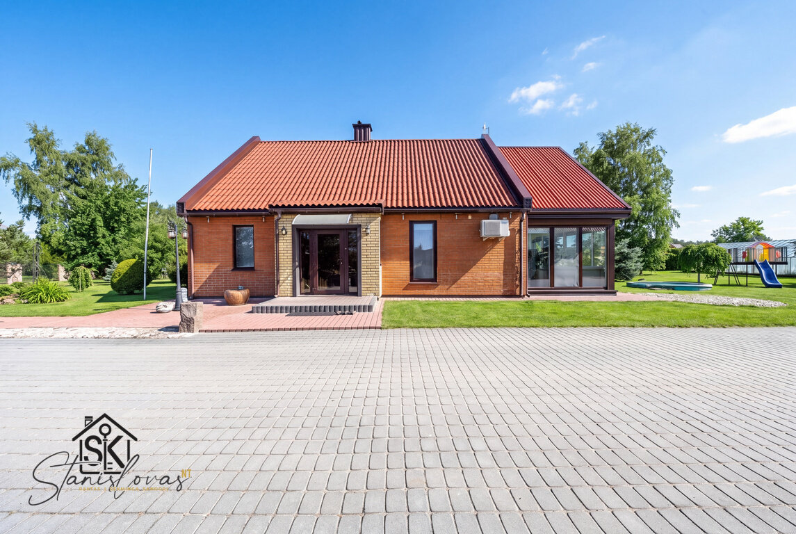 Gyvenamasis namas Šilutės rajono sav., Pagryniuose, Tujų g. – nuotrauka 4