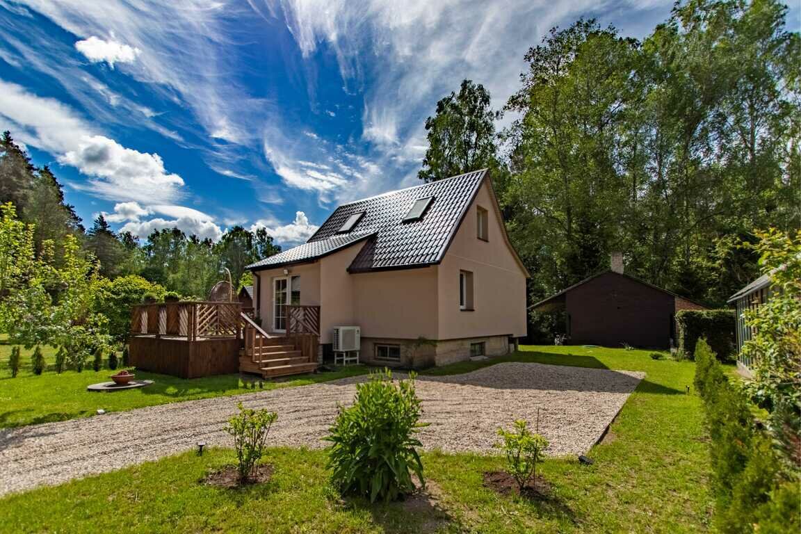 Sodyba Anykščių rajono sav., Šeimyniškėliuose – nuotrauka 1