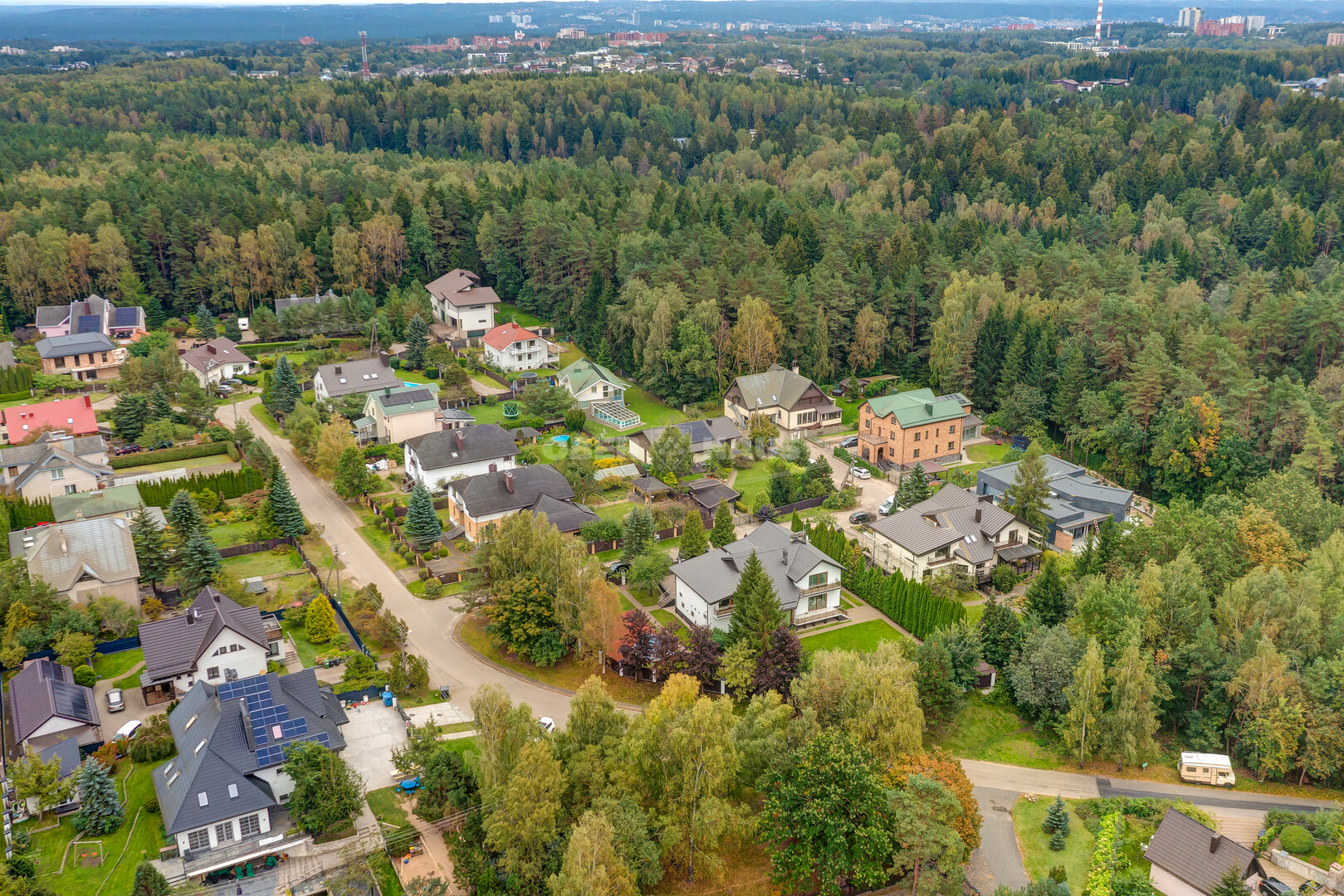 Gyvenamasis namas Vilniuje, Bajoruose, Dvynių g. – nuotrauka 3