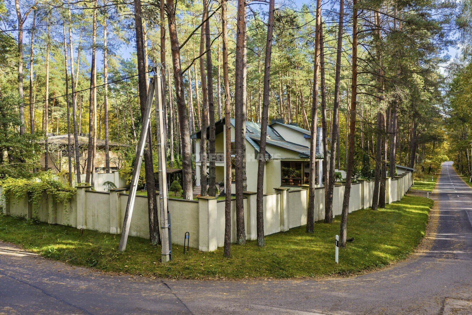 House Vilniuje, Valakampiuose, Lizdeikos g. – image 4