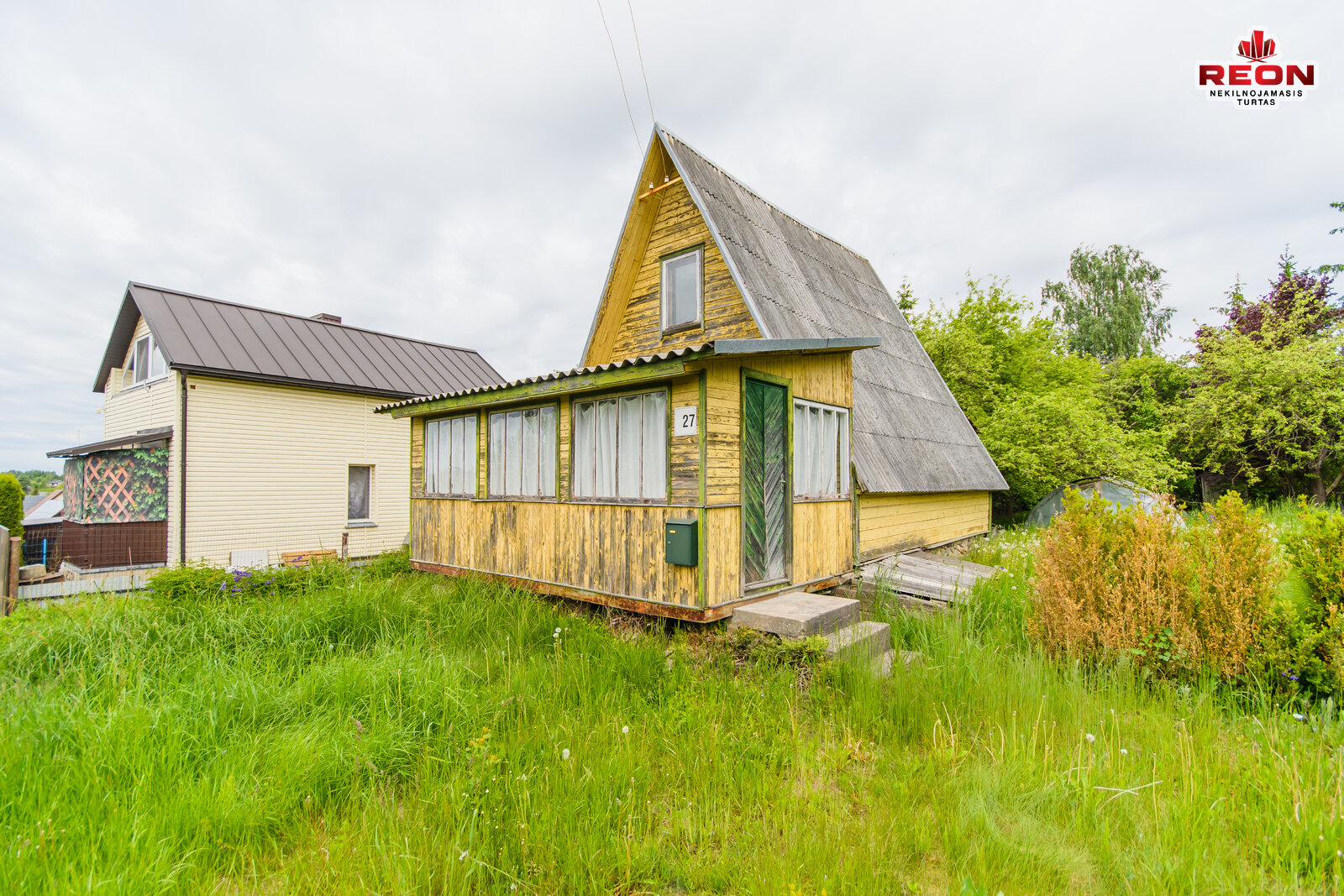 Sodo namas Vilniaus r. sav., Rastinėnuose, Rastinėnų g. – nuotrauka 1
