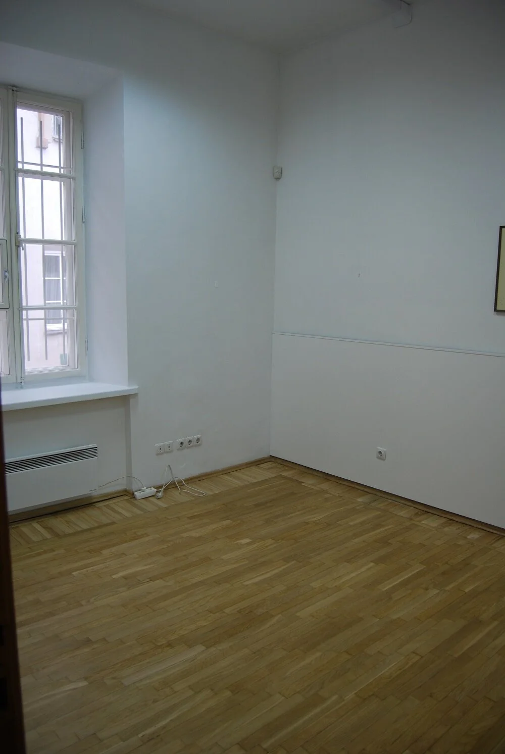Biurui / Prekybos/paslaugų nuoma Vilniuje Senamiestyje, Bernardinų g. – nuotrauka 3