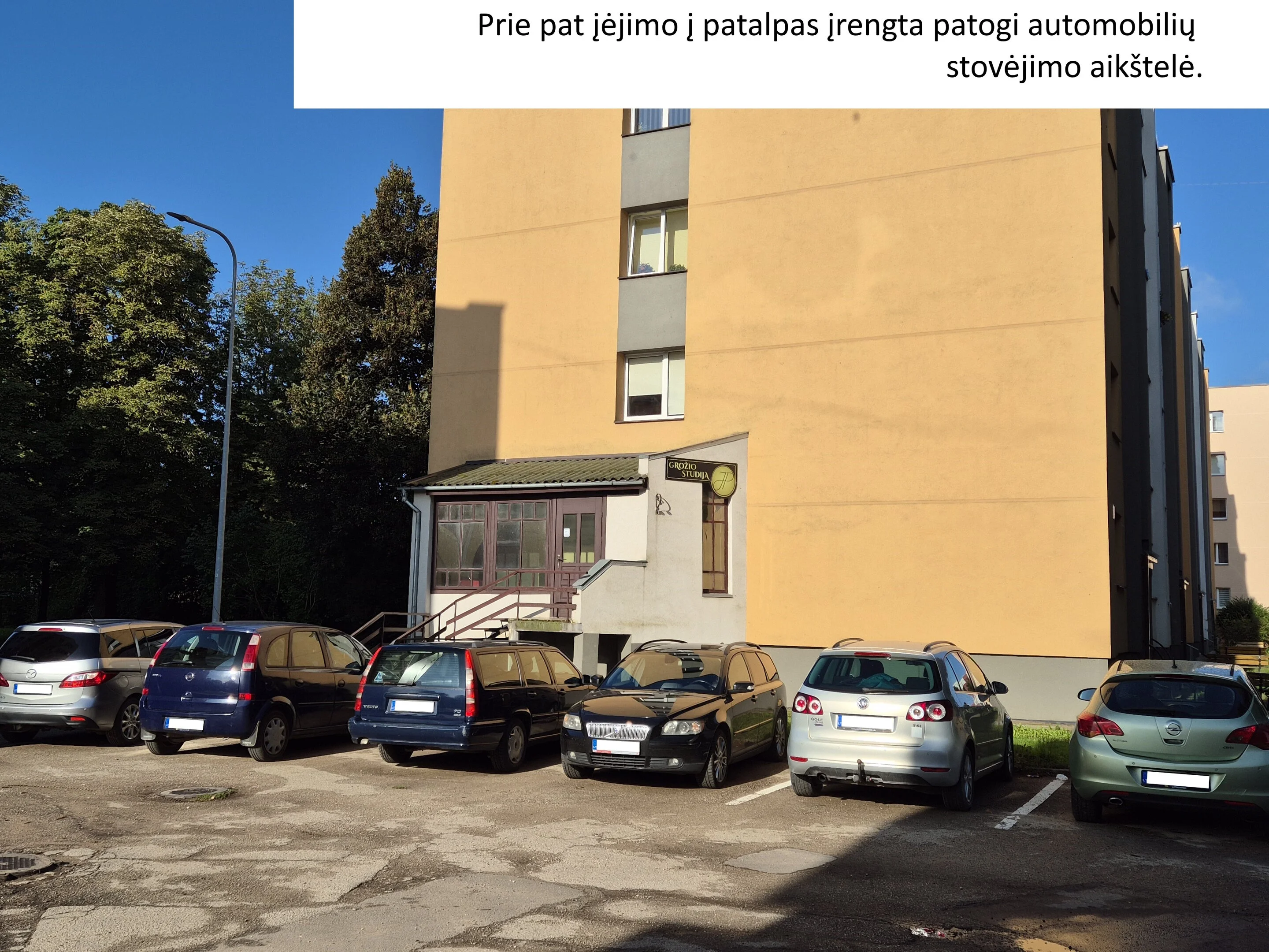 Продаются Офис / Склад / Туристический / Торговля/Услуги / Производство/Склад / Другое помещения Joniškio rajono sav., Joniškyje, Statybininkų g. – изображение 4
