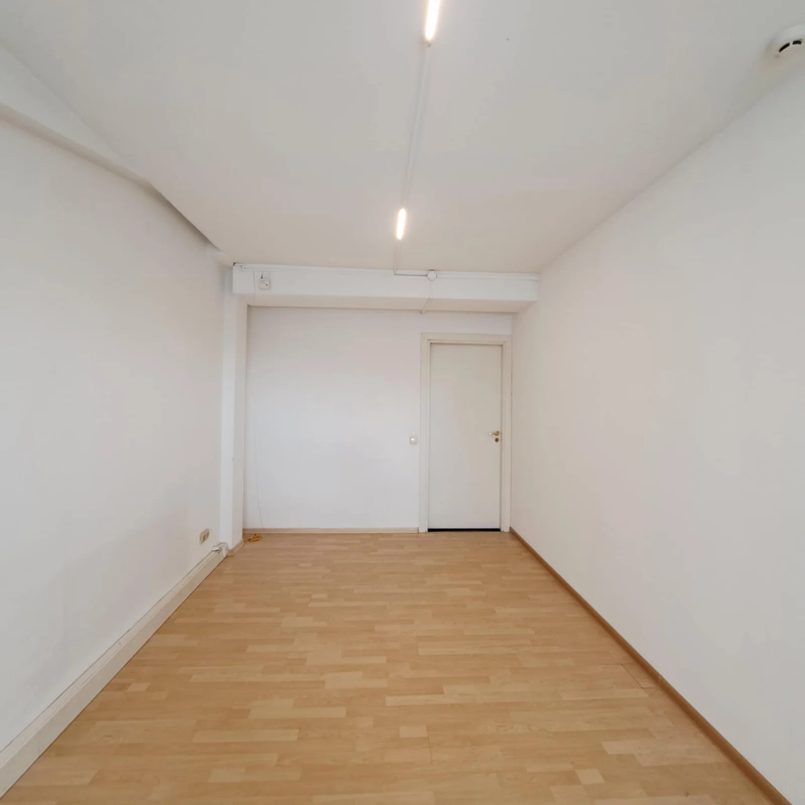 Office / Trade/Services / Other rent Vilniuje Šiaurės miestelis, Verkių g. – image 3