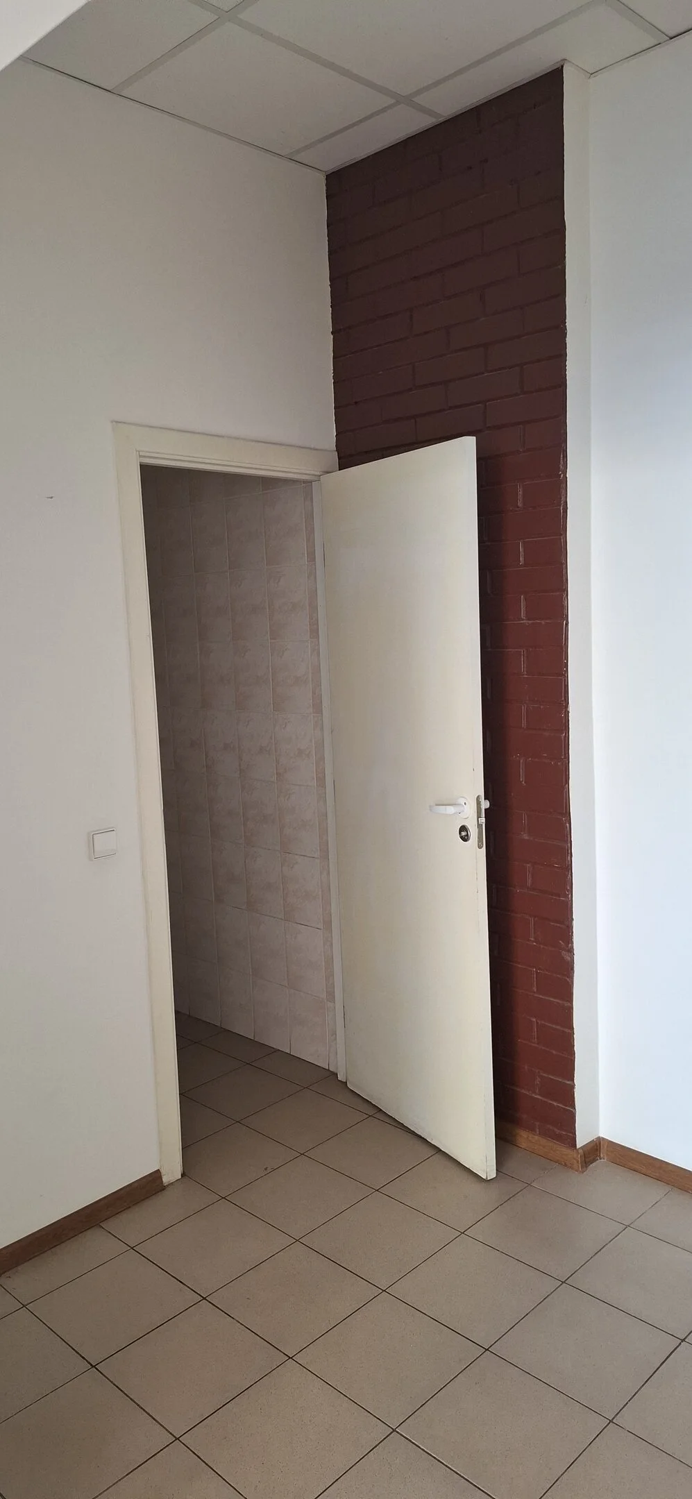 Prekybos/paslaugų / Gamybos/Sandėliavimo / Kitos nuoma Šiauliuose Dainiuose, Aido g. – nuotrauka 4