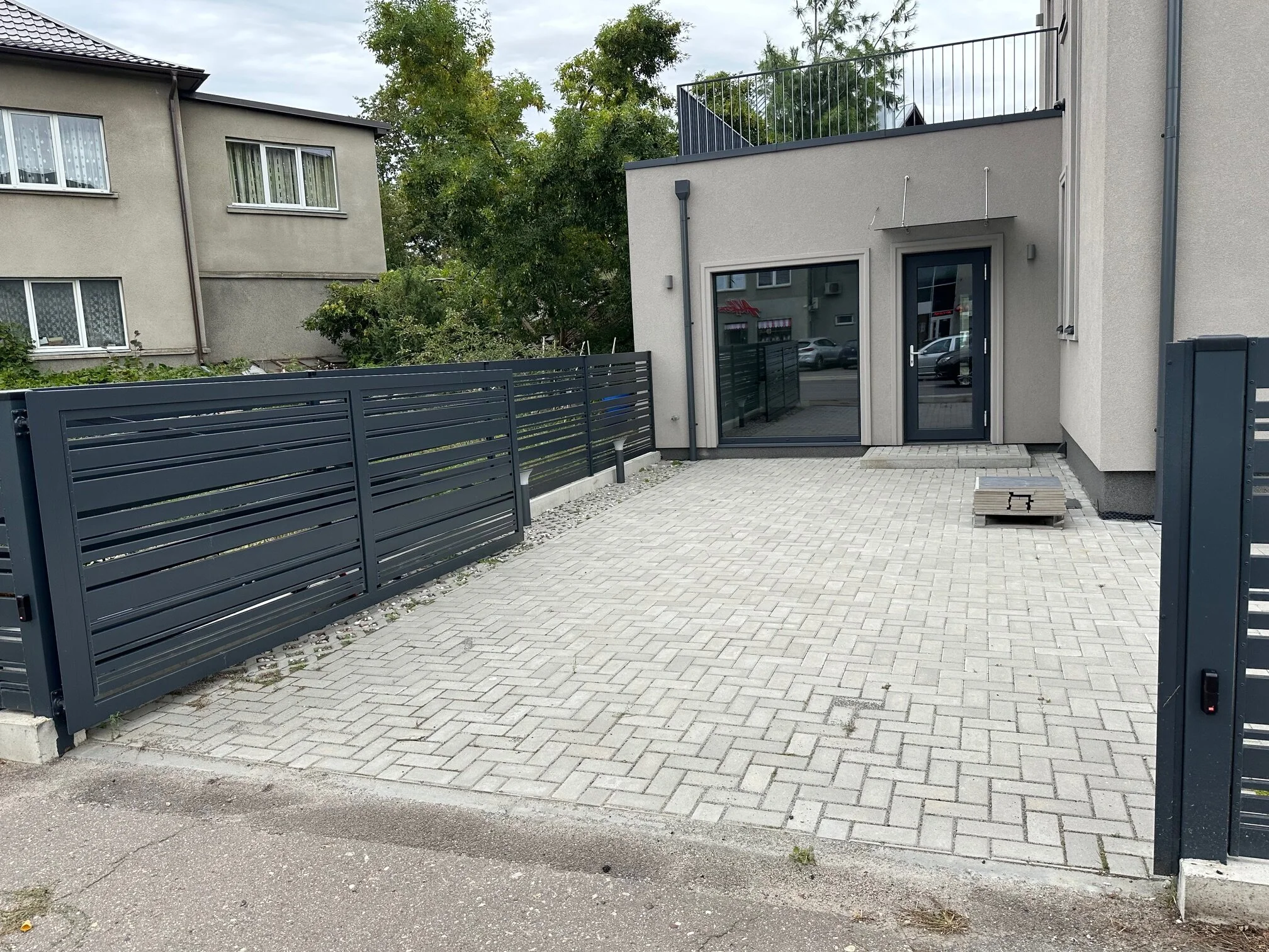 Biurui / Gyvenamoji nuoma Kaune Vilijampolėje, Varnių g. – nuotrauka 3