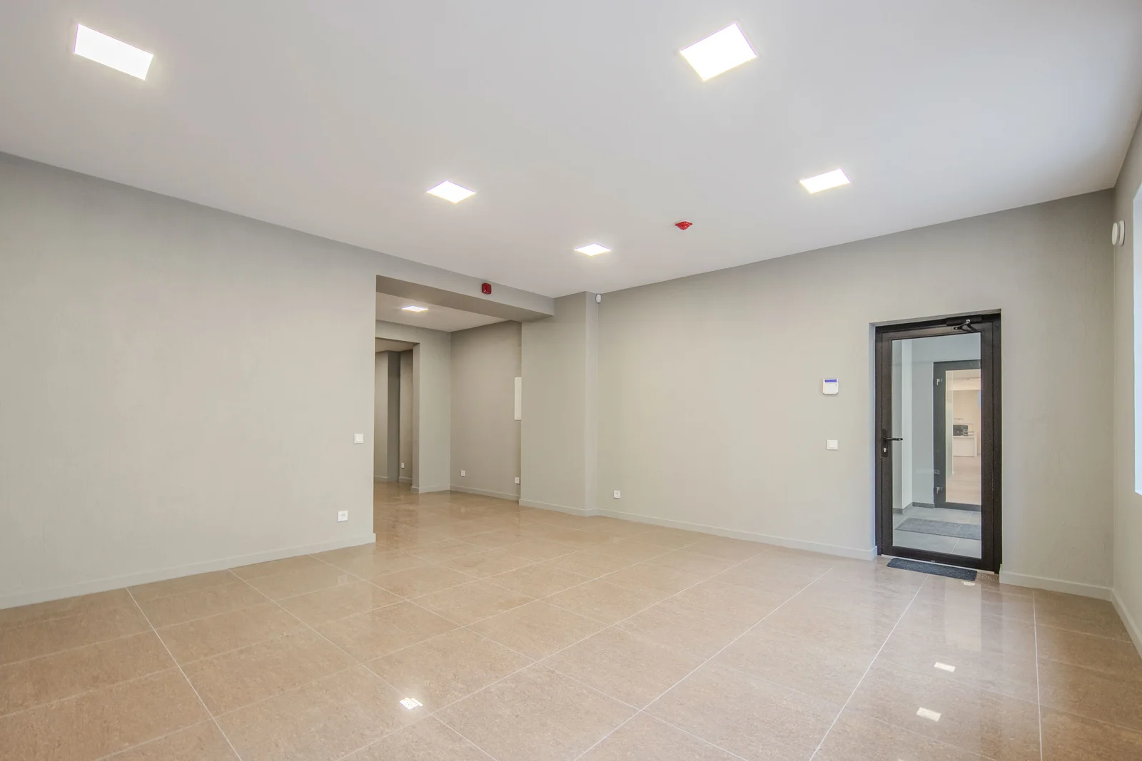 Офис / Торговля/Услуги аренда Klaipėdoje Centre, J. Janonio g. – изображение 3
