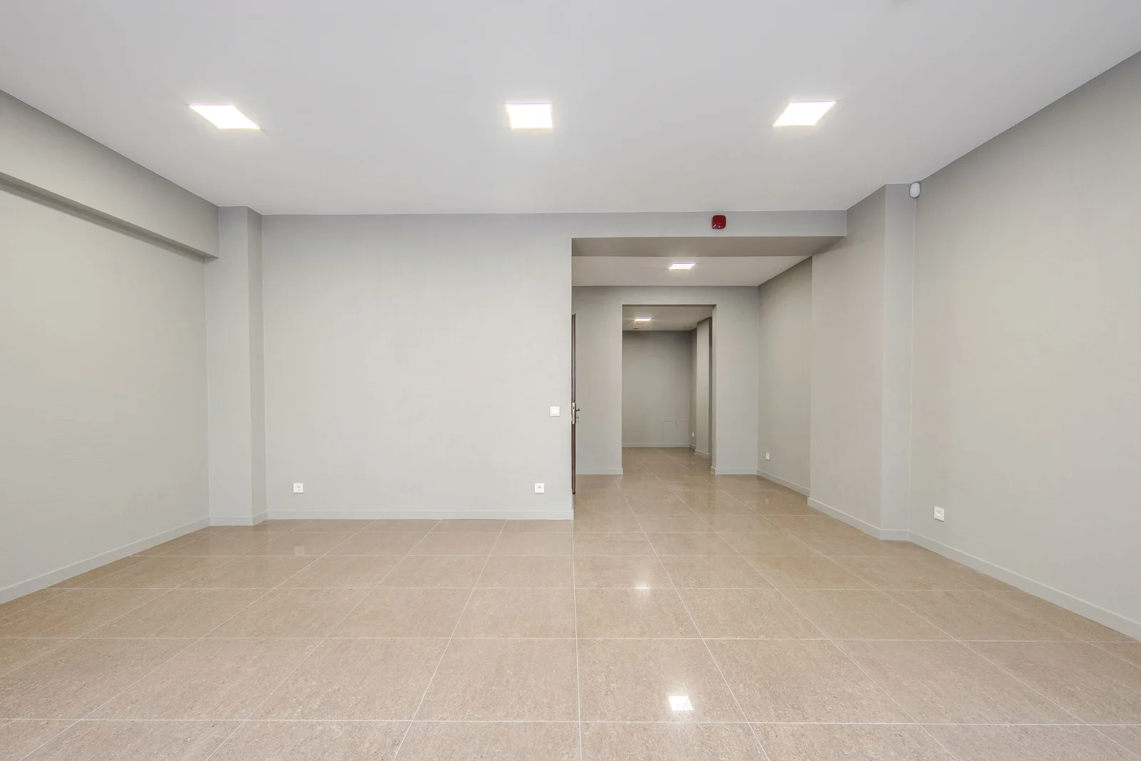 Офис / Торговля/Услуги аренда Klaipėdoje Centre, J. Janonio g. – изображение 4