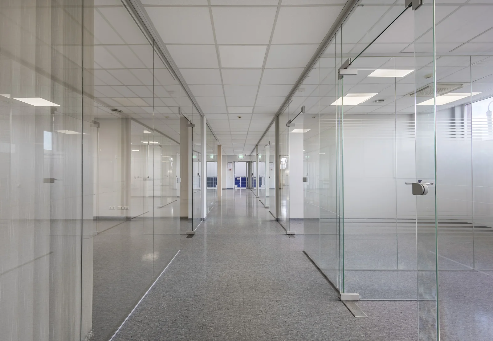 Office / Trade/Services / Other rent Kaune Vilijampolėje, Raudondvario pl. – image 4
