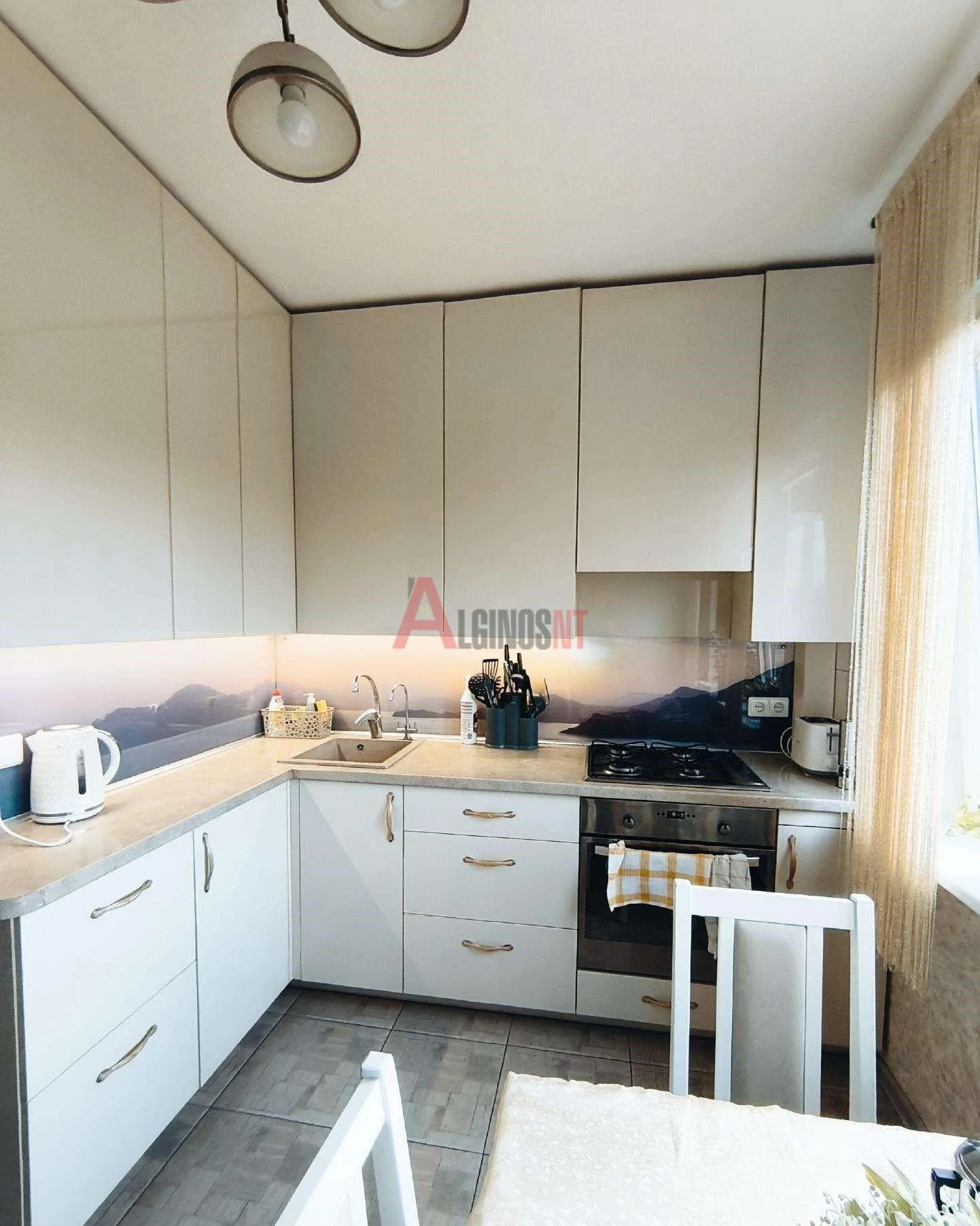 Listing image