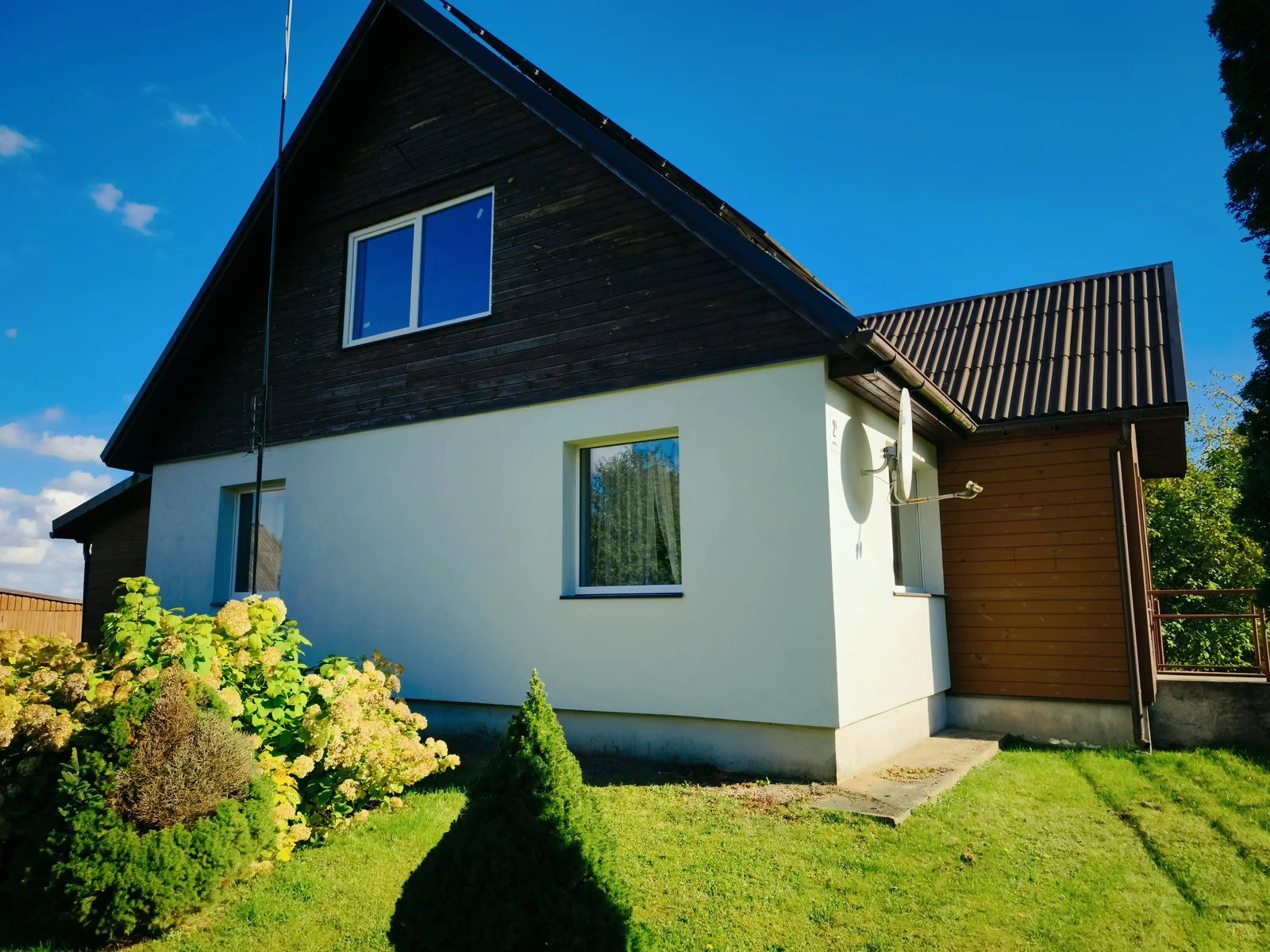 Residential House Anykščių rajono sav., Leliūnuose, Miško g. – image 3