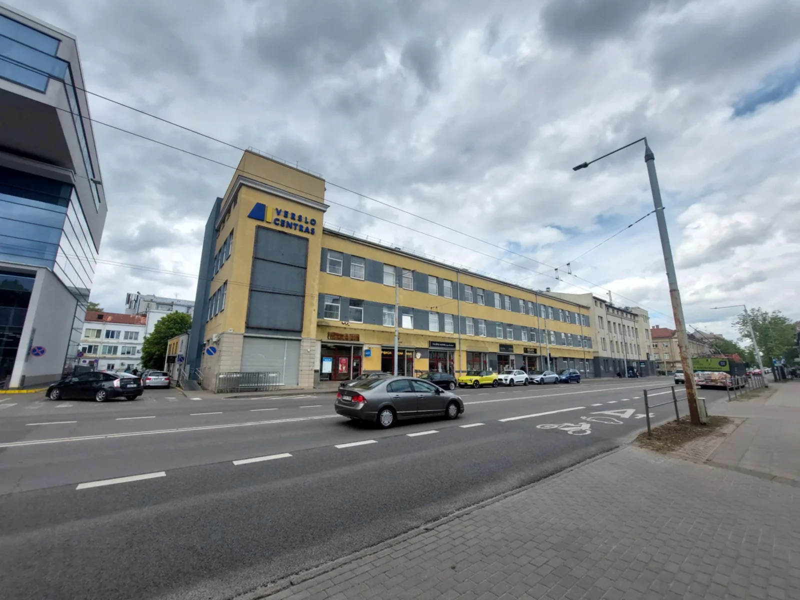 Listing image
